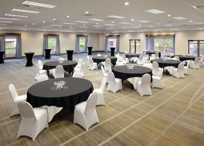 Hilton At Bell Rock 4*